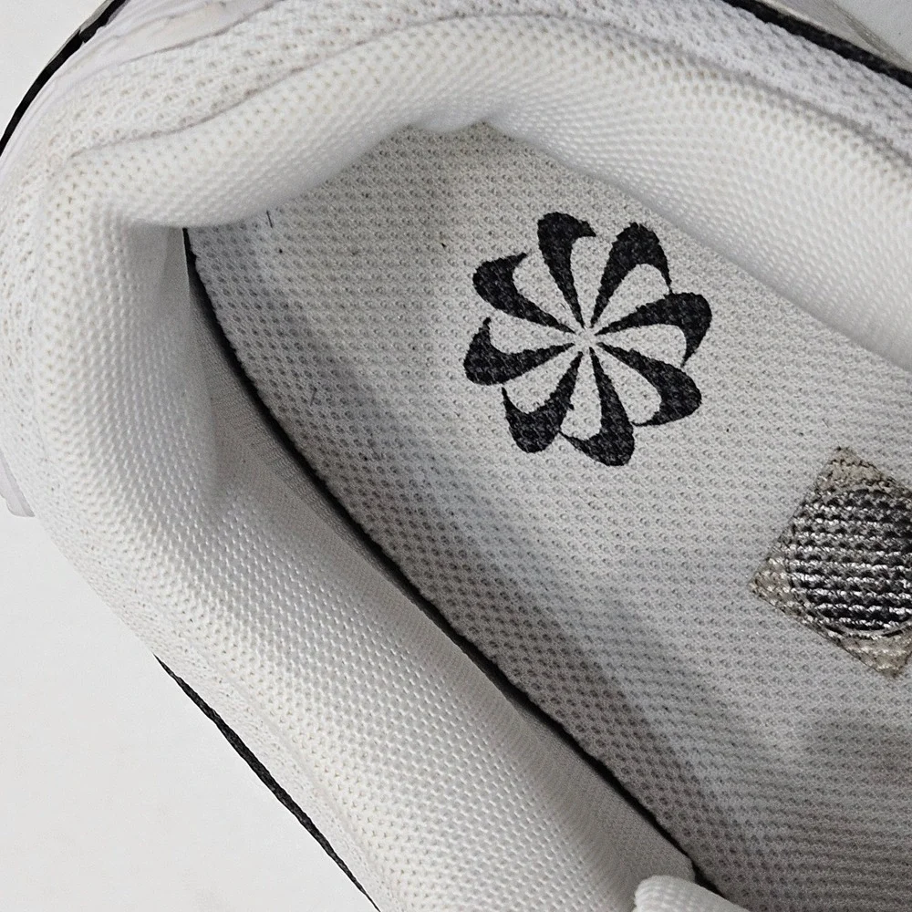 Nike Air Max 90 Women 10.5 White Black DH8010-101 Leather Mesh Running Sneakers